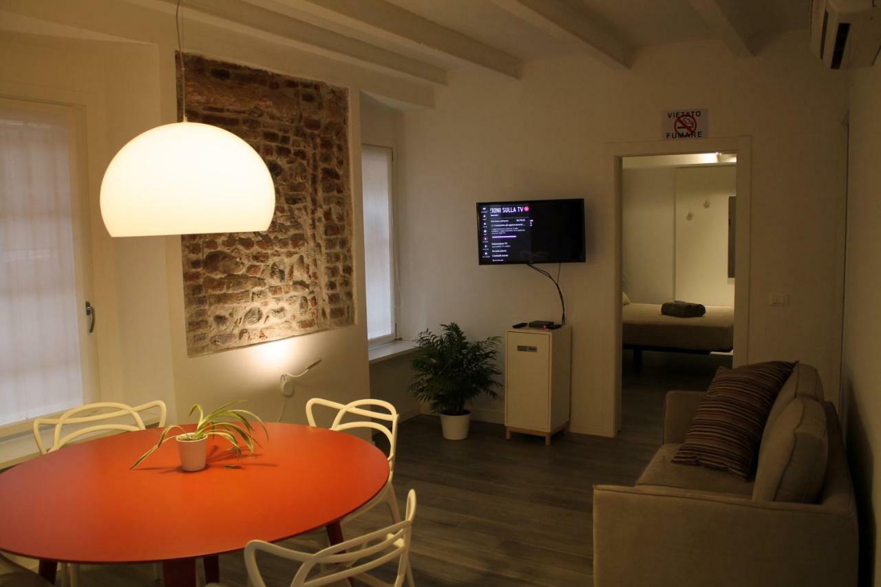 Intero Appartamento La Barcaccia Verona Exteriör bild
